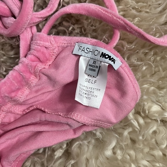 Fashion Nova 3 pieces Set - Picture 12 of 16